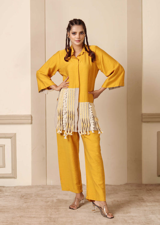 Yellow Colour Blocking Tasseled Cord Set