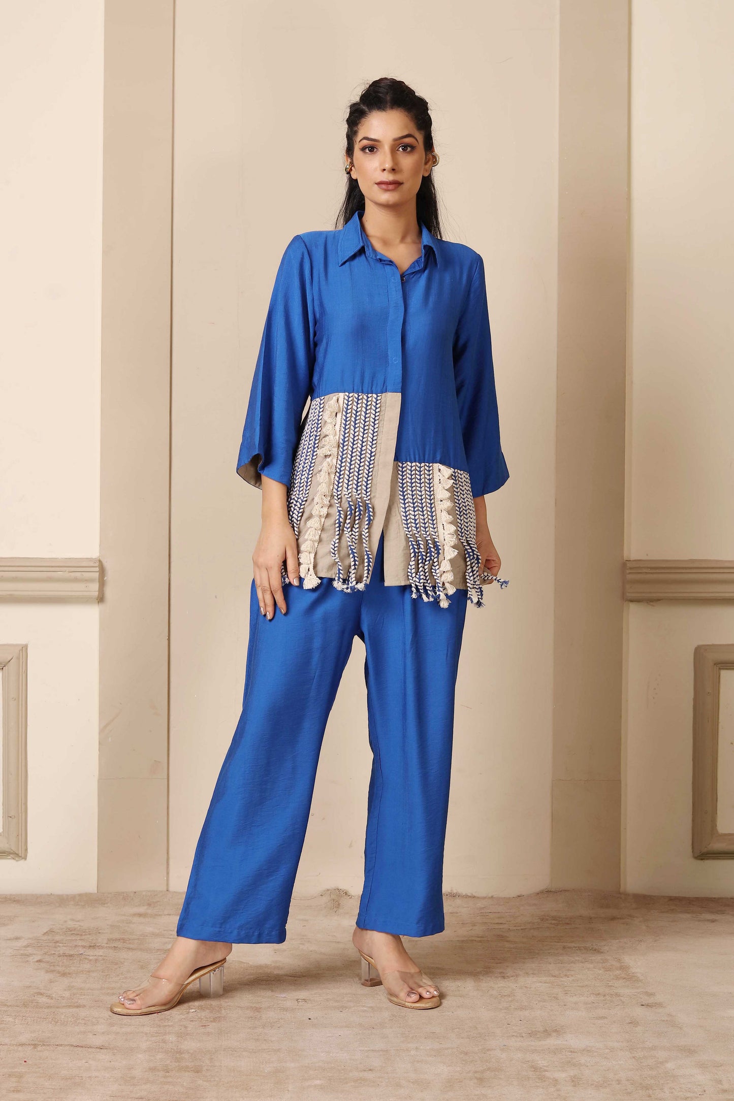 Blue Colour Blocking Tasseled Cord Set