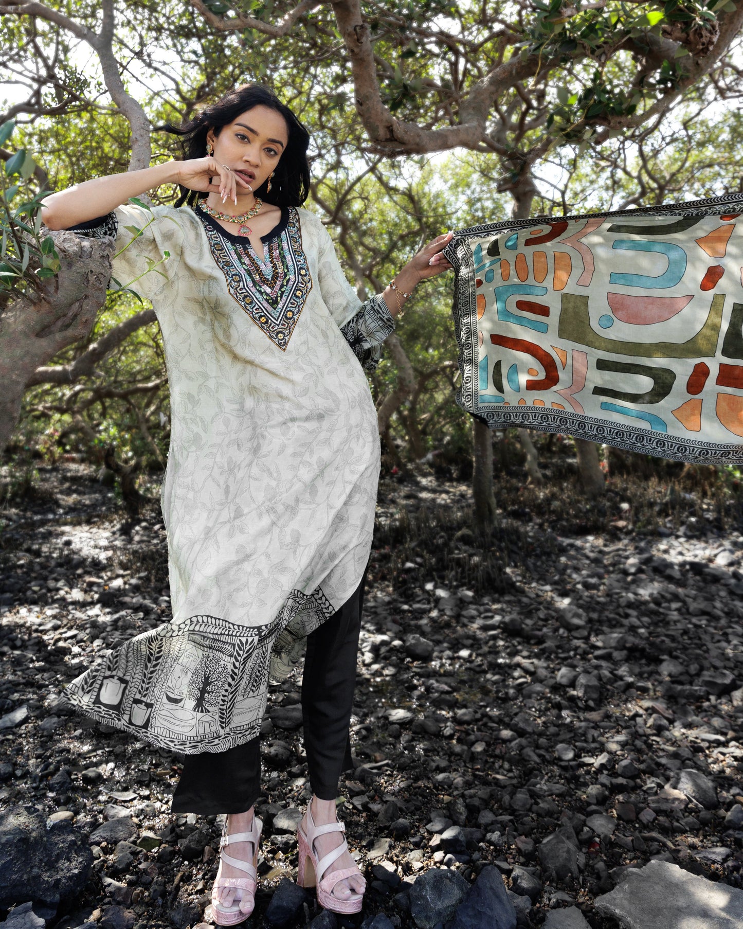 Black & White Printed Suit