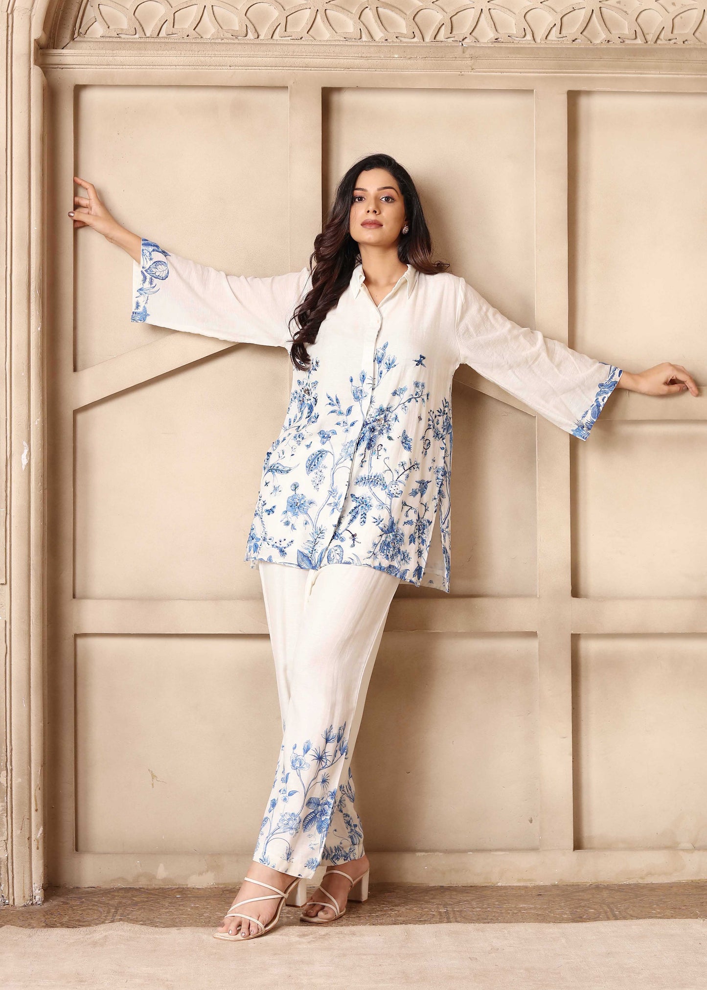 Blue & White Printed Cord Set