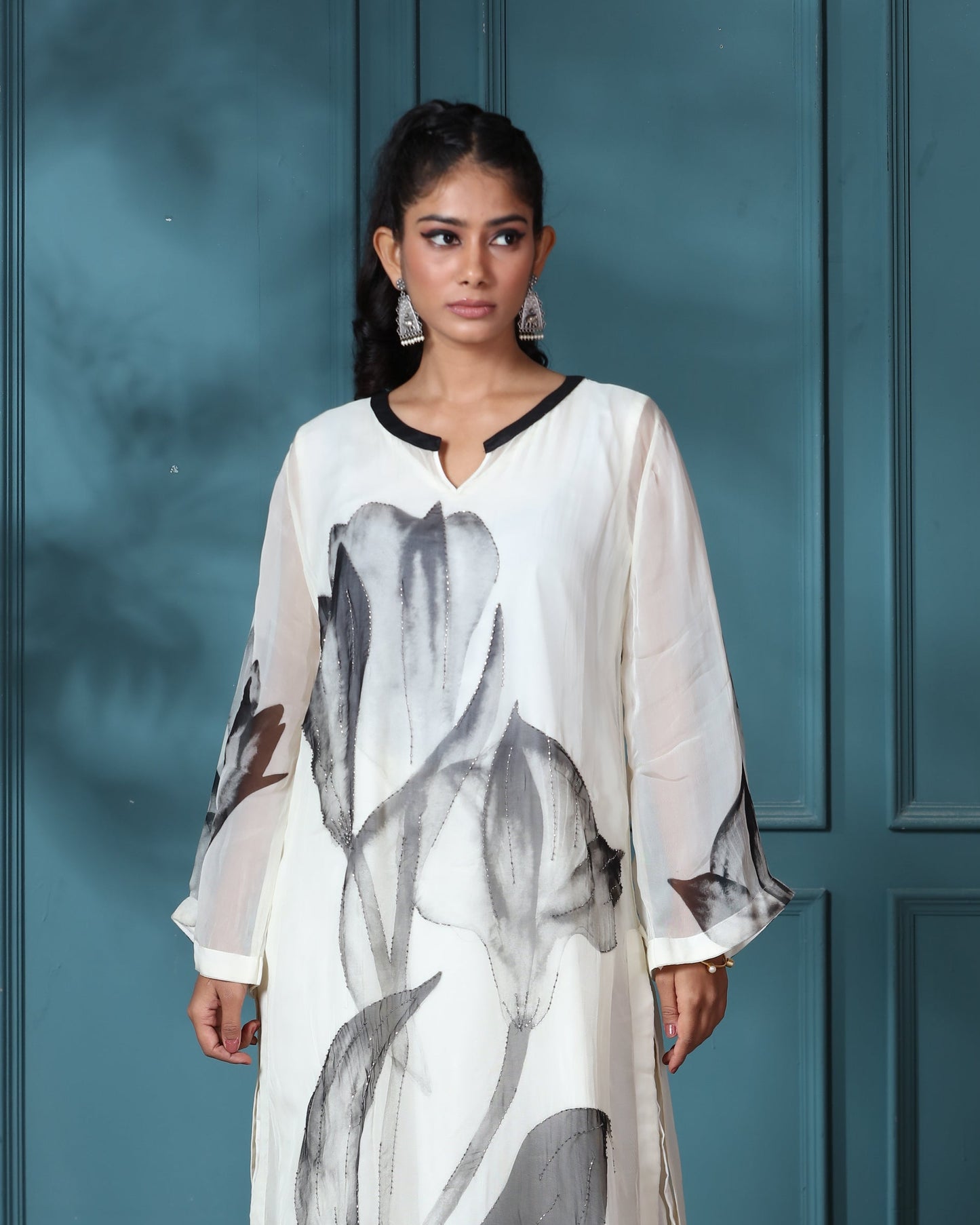 Off White Organza Kurti Set- 3