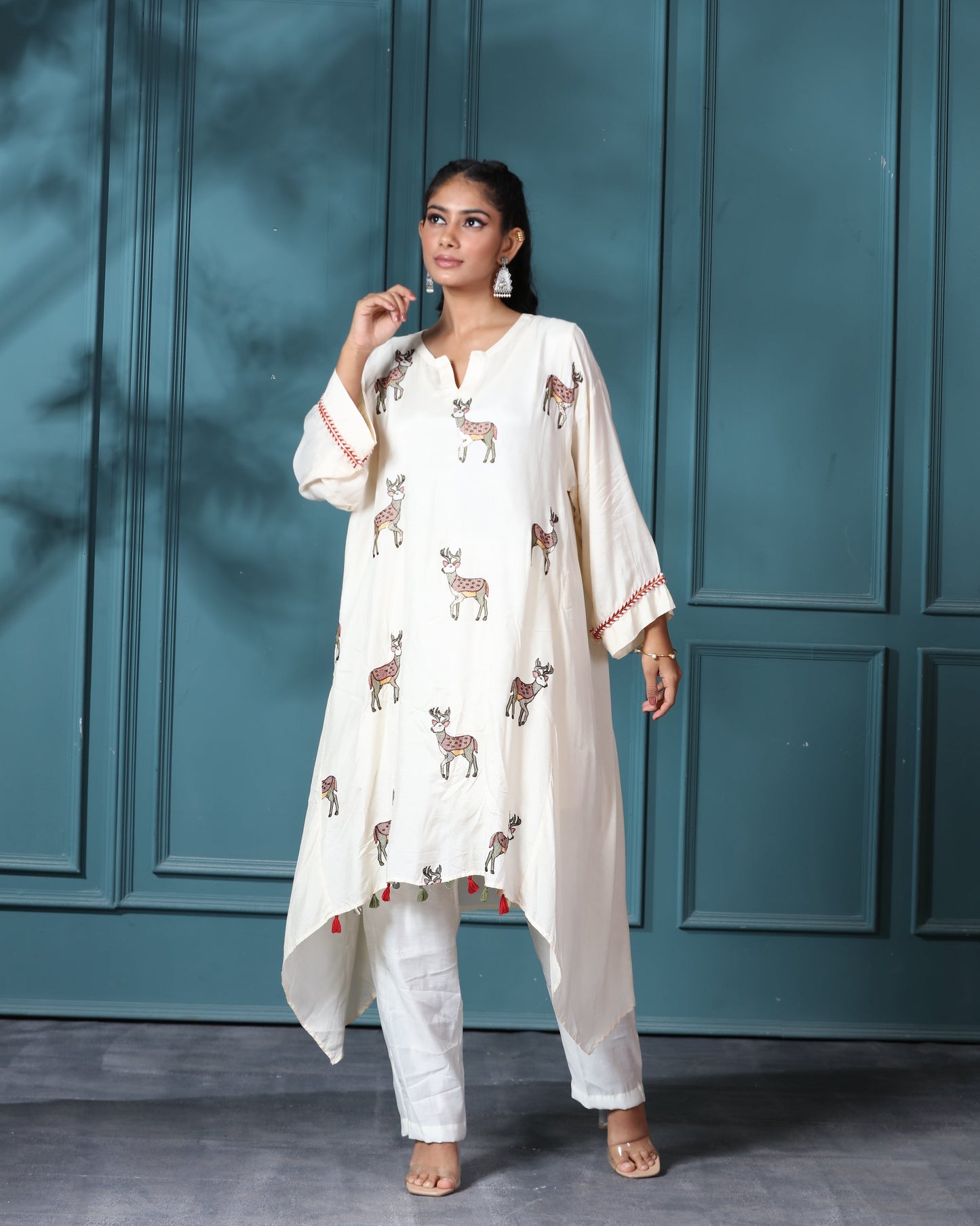 Muslin Embroidered Kurti Set