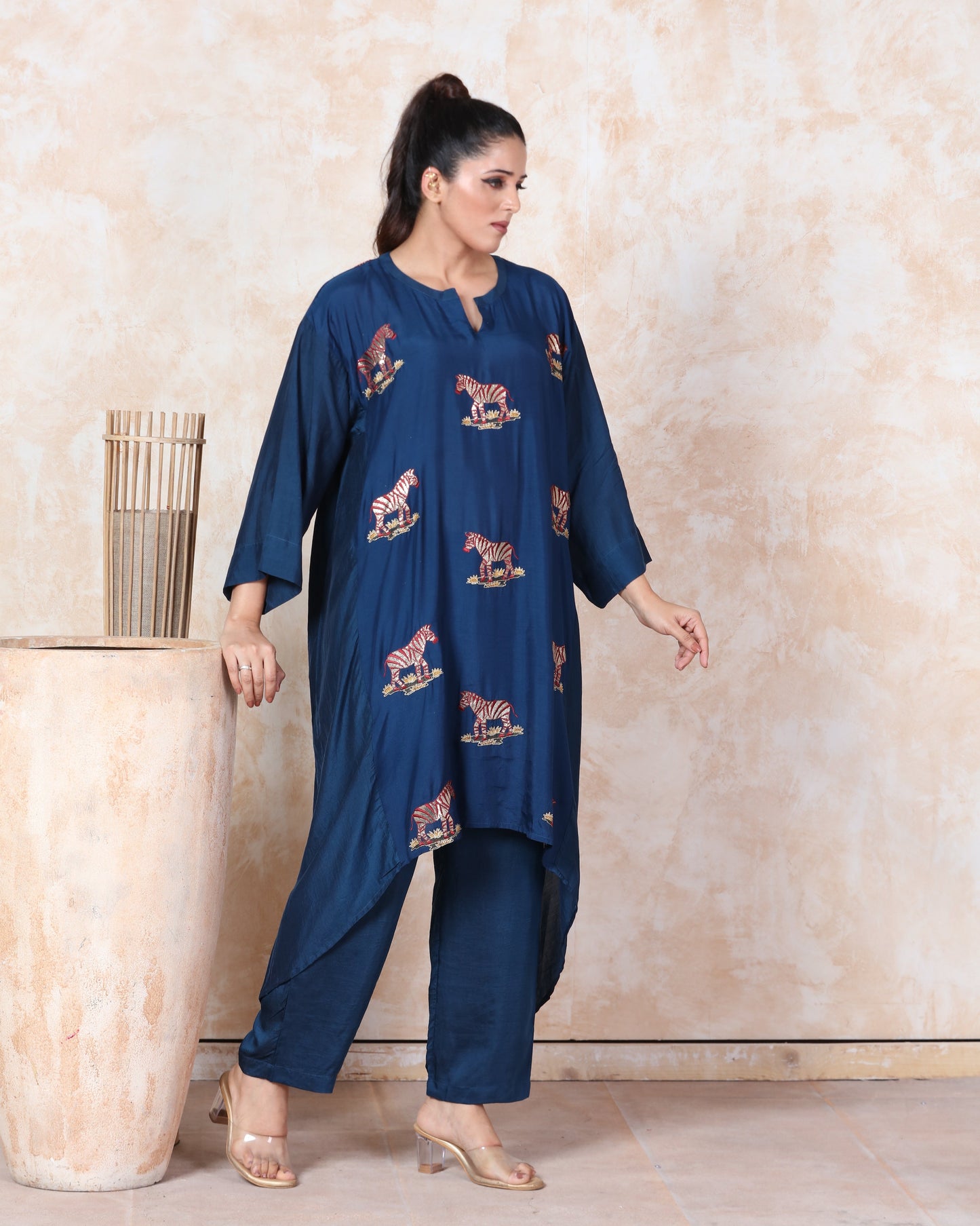 Muslin Embroidered Kurti Set